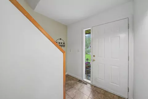 Entry Way - 68 Eureka Springs Dr, Blairsden, CA 96103 photo 3 of 5