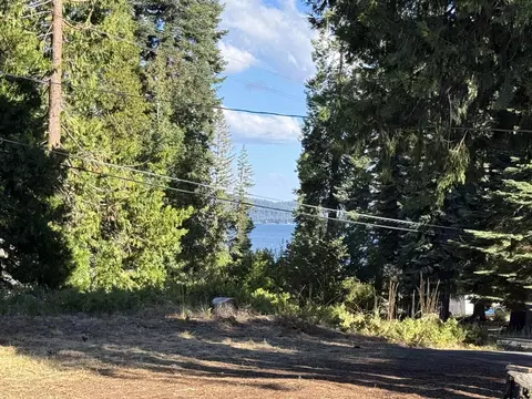1279 Peninsula Dr, Lake Almanor, CA 96137