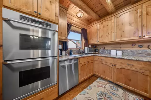Kitchen - 645 Main St, Chester, CA 96020 photo 2 of 7