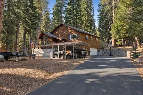 600 Clifford Trl, Lake Almanor, CA 96137