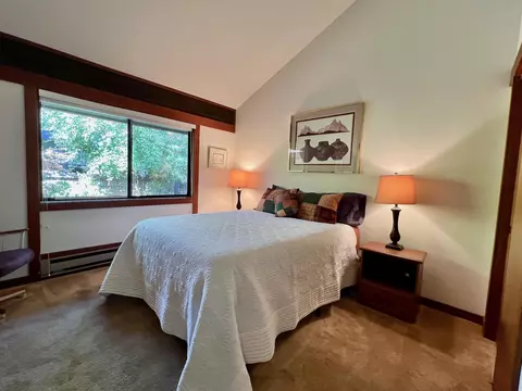Bedroom - 92 Graeagle Meadows Rd, Graeagle, CA 96103 photo 1 of 5
