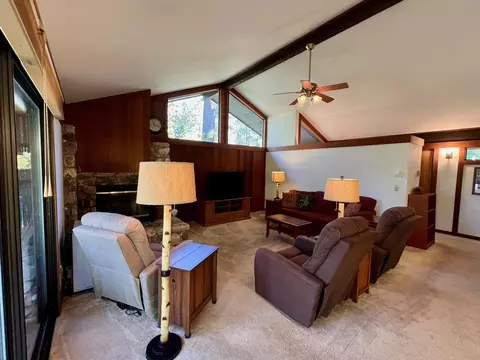 Living - 92 Graeagle Meadows Rd, Graeagle, CA 96103 photo 2 of 4