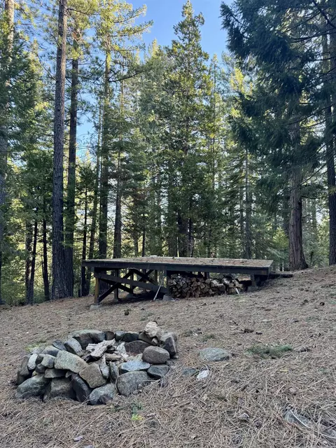 1555 Eureka Trl, Johnsville, CA 96160 photo 4