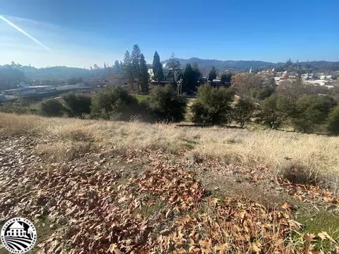 298 Morning Star Dr, Sonora, CA 95370