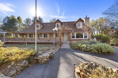 21884 El Oso Way, Sonora, CA 95370