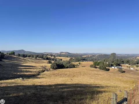 17272 Wards Ferry Rd, Sonora, CA 95370
