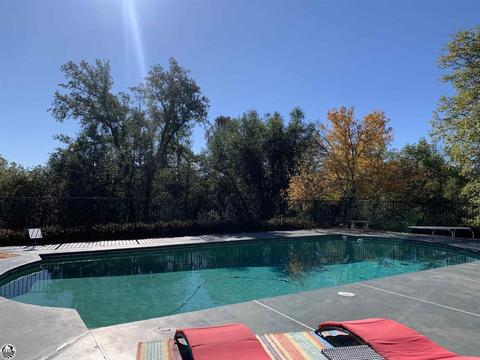 21961 Lyons Bald Mountain Rd, Sonora, CA 95370