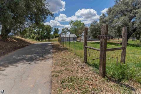 17647 Meadow Lark Ln, Sonora, CA 95370