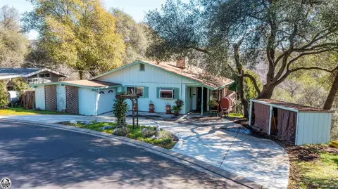 351 Alpine Ln, Sonora, CA 95370