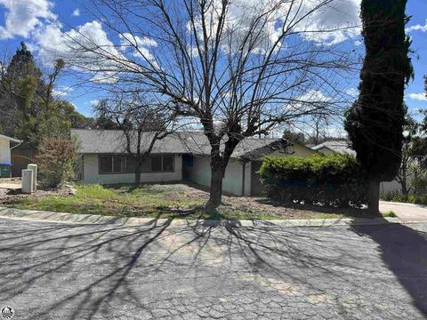 10561 Suzanne Ct, Jamestown, CA 95327