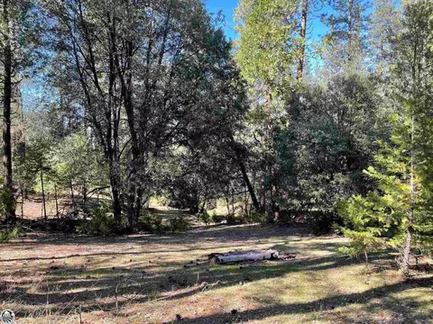 12918 Pine Mountain Dr, Groveland, CA 95321