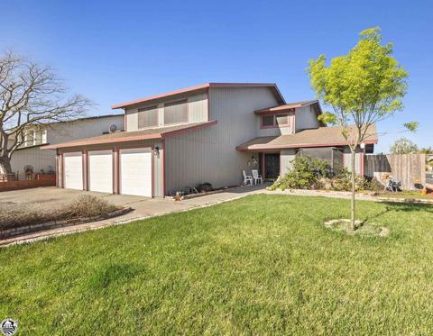 1207 Stonum Ln, Manteca, CA 95337