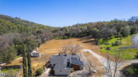 120 Anillo De Cobre A, Sonora, CA 95370