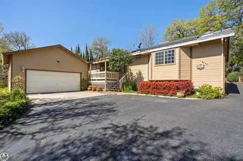 19575 Flynn Ln, Sonora, CA 95370