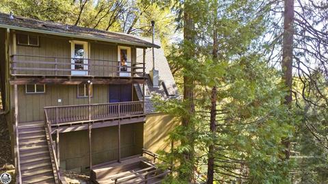 21707 Crystal Lake Dr, Sonora, CA 95370