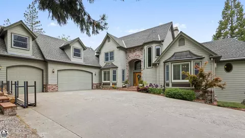 23886 Highlander Ct, Twain Harte, CA 95383