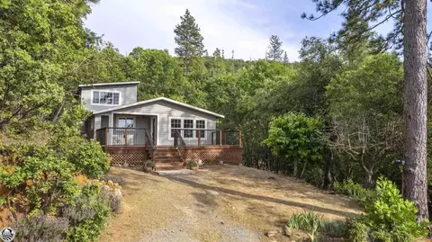 22792 Cedarcrest Rd, Sonora, CA 95370