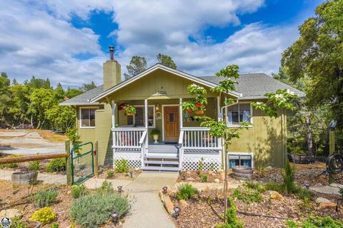 22721 Meadow Ln, Sonora, CA 95370
