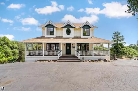 15625 Corte Laguna Vis, Sonora, CA 95370