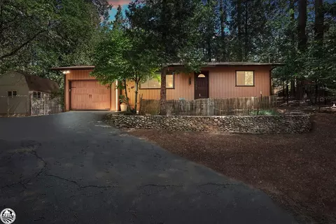 16900 E Brookside Dr, Sonora, CA 95370