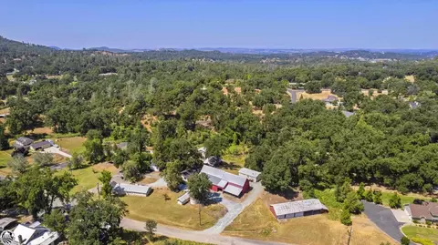 19102 Barron Ranch Rd, Sonora, CA 95370