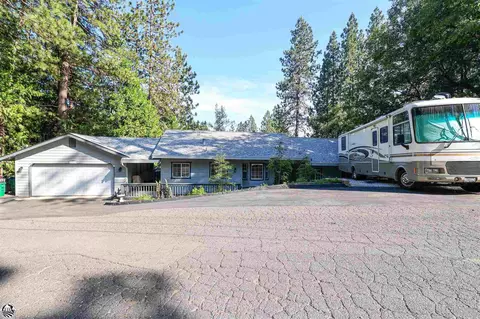 17835 Robin Rd, Twain Harte, CA 95383