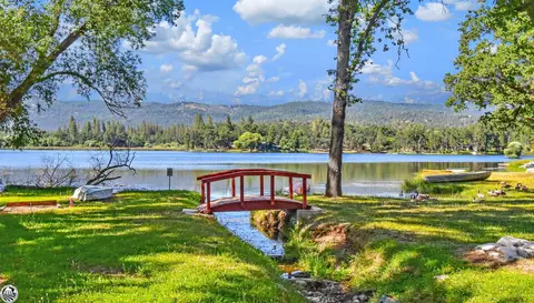 14702 Deon Dr, Sonora, CA 95370