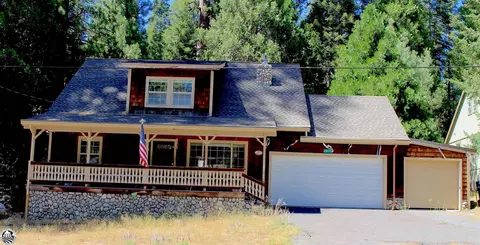 28218 Robin Ln, Strawberry, CA 95375