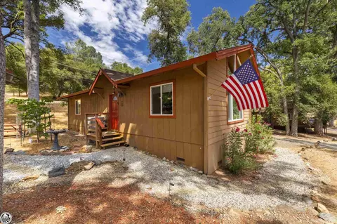 20766 Crest Pine Easement, Groveland, CA 95321