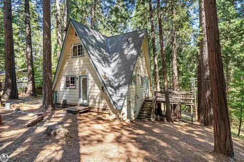 16610 Madrone Cir, Sonora, CA 95370