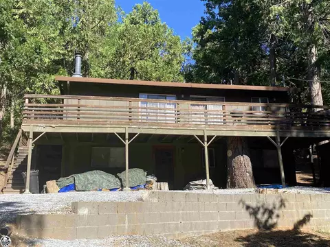 24100 Pine Cone Rd, Mi Wuk Village, CA 95346