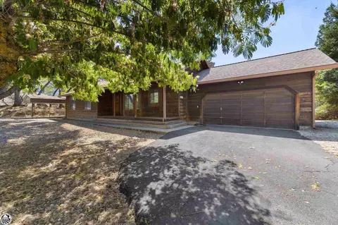 22865 Meadow Ct, Sonora, CA 95370