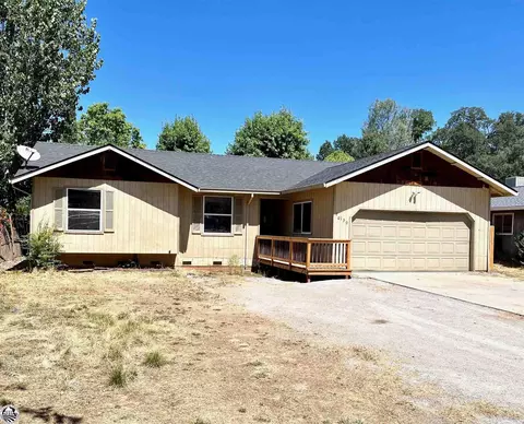 10130 Fallen Leaf Dr, Jamestown, CA 95327