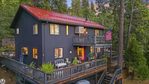 16975 Broken Pine Rd, Sonora, CA 95370