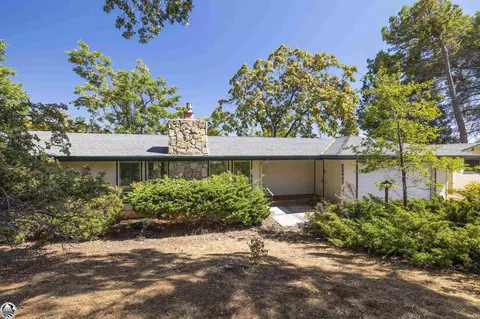 23447 Porcina Way, Columbia, CA 95310