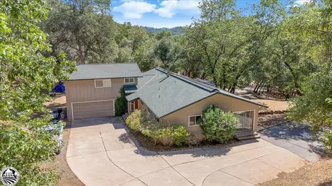 15311 Curtis Cir, Sonora, CA 95370