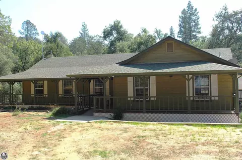 22207 Yerba Santa Rd, Sonora, CA 95370