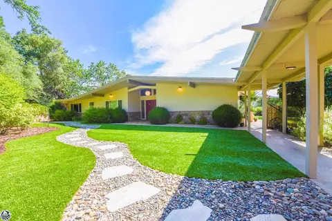39 Sylvan Dr, Sonora, CA 95370