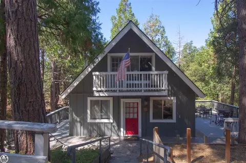 17332 Smokey River Dr, Sonora, CA 95370