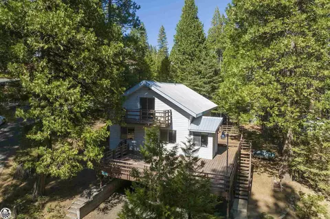 25131 Rebekah Rd, Long Barn, CA 95335