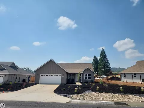 275 Bret Harte Dr, Murphys, CA 95247