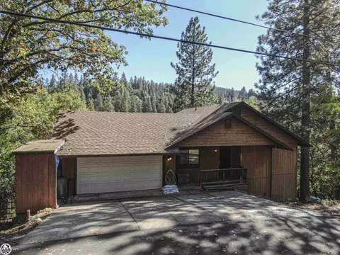 24351 Canyon View Dr, Sonora, CA 95370