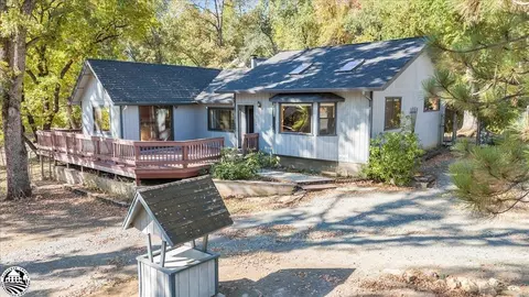 22324 Longeway Rd, Sonora, CA 95370