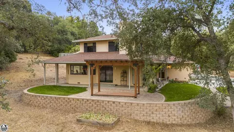 14685 W Blue Bell Rd, Sonora, CA 95370