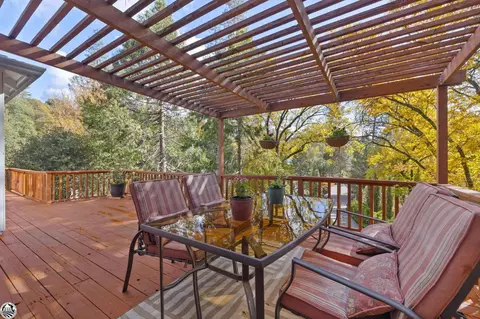 16562 Westwood Cir, Sonora, CA 95370