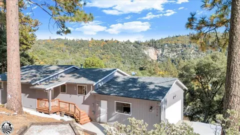 22063 Fallview Ln, Sonora, CA 95370