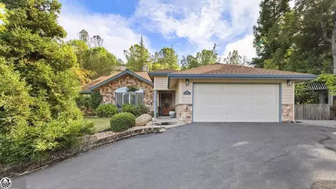 13135 Beckwith Rd, Sonora, CA 95370