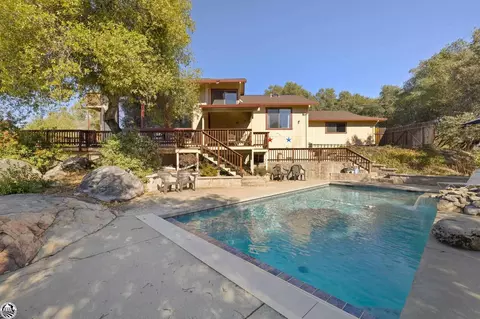 19980 Sommette Dr, Sonora, CA 95370
