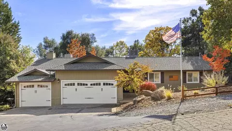 15525 15529 Paseo De Los Robles Rd, Sonora, CA 95370