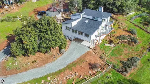 17975 Woodham Carne Rd, Sonora, CA 95370